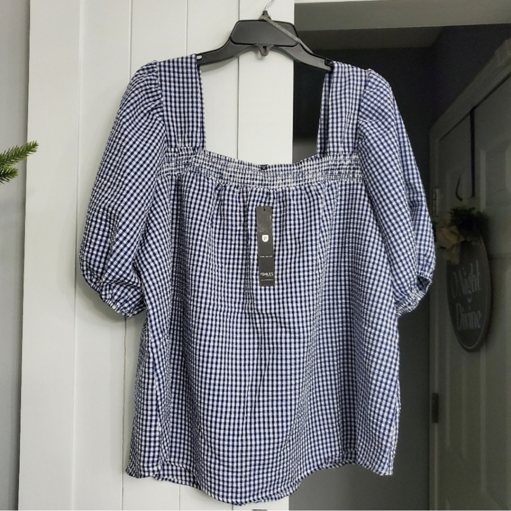 Unique Spectrum Puffy Blue and White Checkered Blouse. NEW!